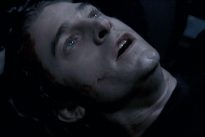 Michael se réveille à Ördögház