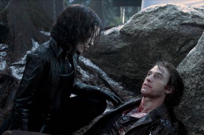 Sélène sauve Michael, grièvement blessé